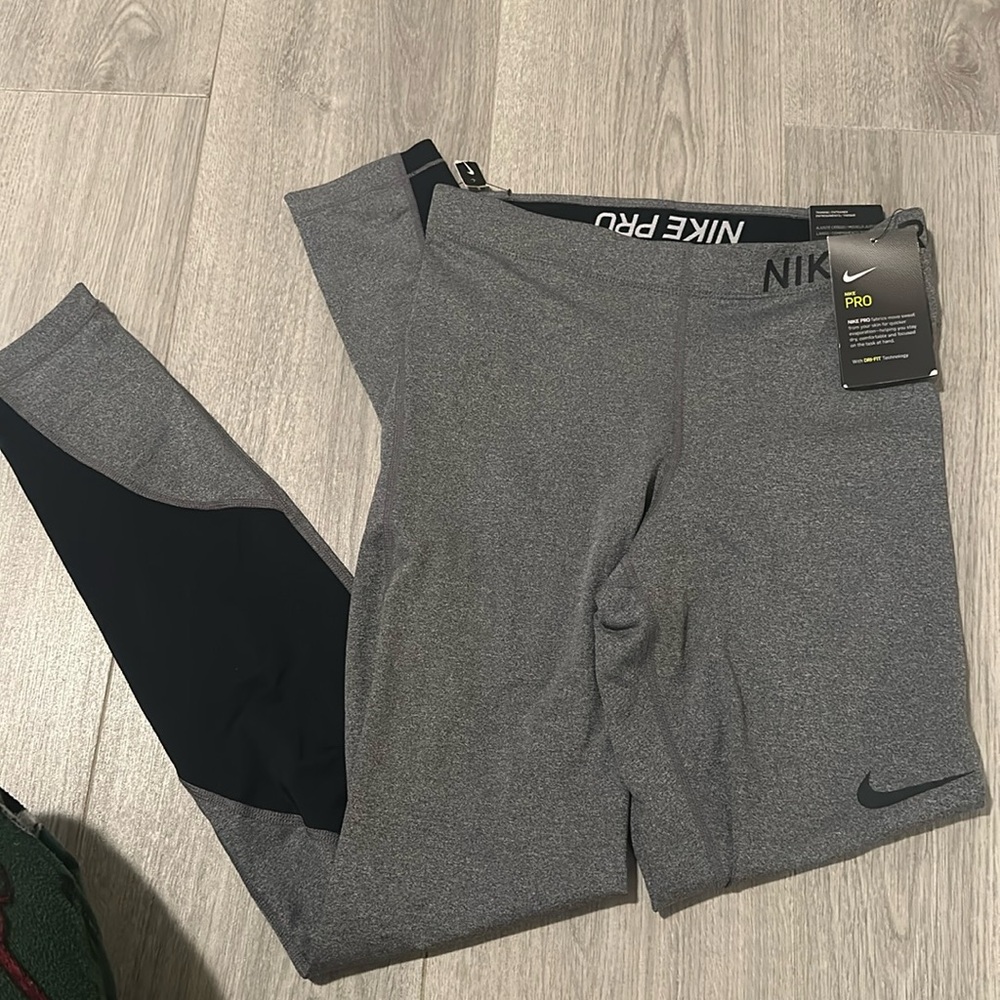 Nike pro fit leggings